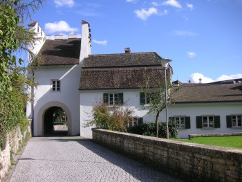 Ramsteinerturm in Zwingen